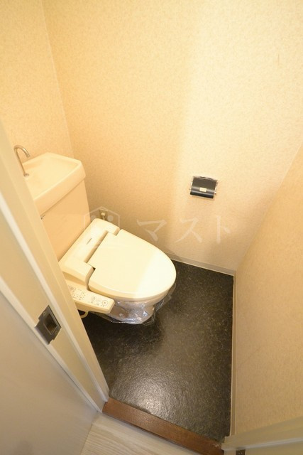 DO夕陽丘のトイレ|別部屋参考写真