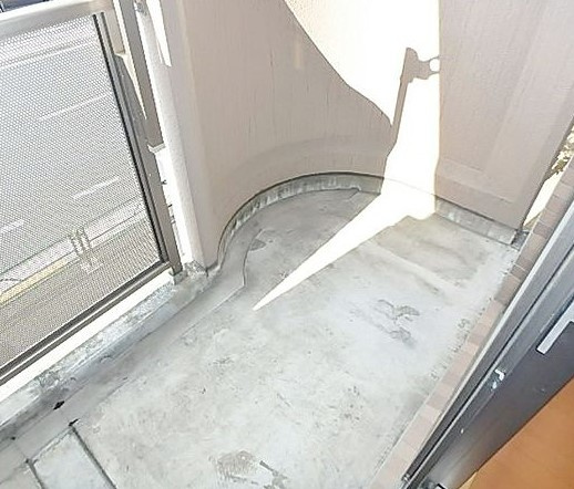メゾン南多摩のバルコニー