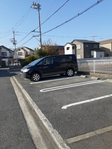 ブランド－ル　Ⅰの駐車場