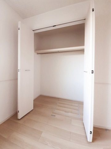 エテルノ泉南馬場の収納