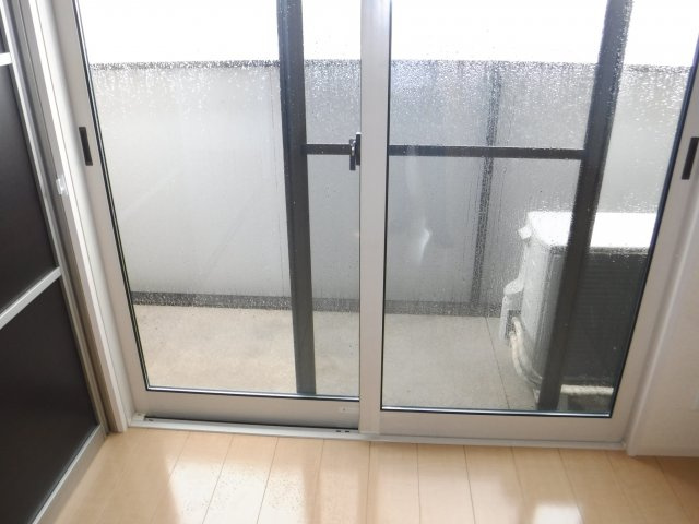 シャルマンⅡのバルコニー|他のお部屋の参考写真となります。