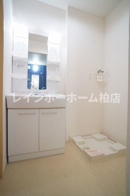 【仲介手数料：50％OFF】対象物件！の洗面所|シャワー付き洗面台です