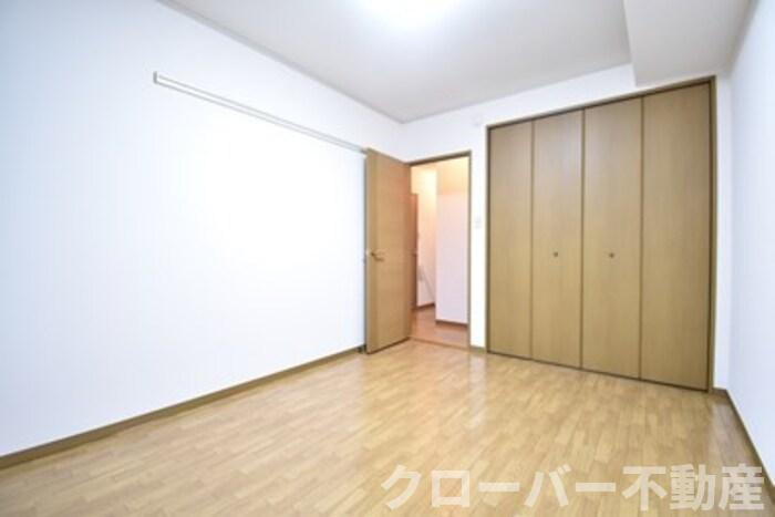 エスポワールメゾン B棟の洋室|洋室６帖