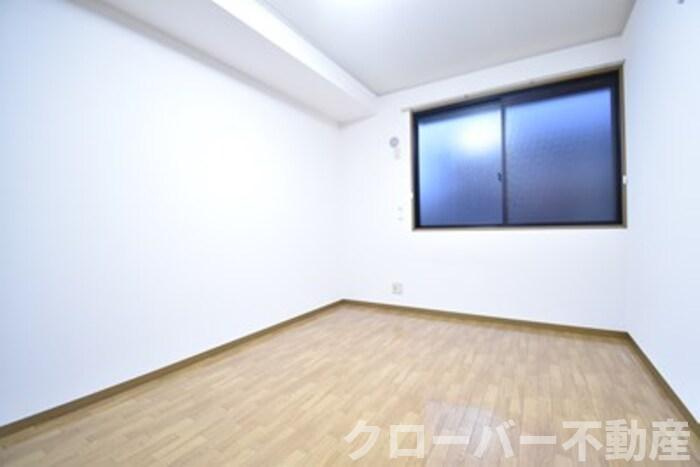 エスポワールメゾン B棟の洋室|洋室６帖