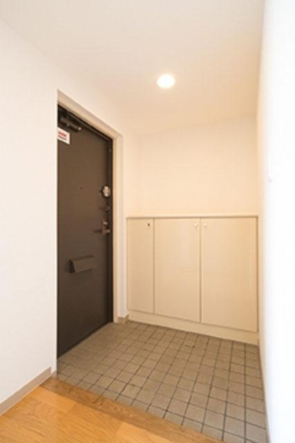 パーク・ノヴァ柏の玄関|※写真は同タイプ住戸です。