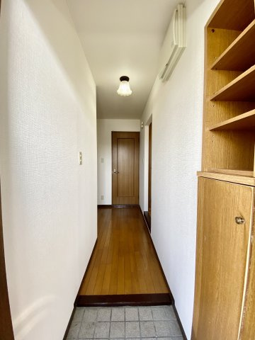 【玄関】 | 植松マンション | ※同物件　別のお部屋の写真です。
