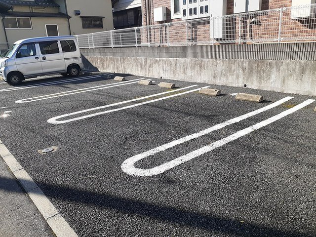 プロムナードＴの駐車場