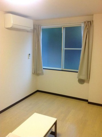 レオネクストツゥの居間・リビング