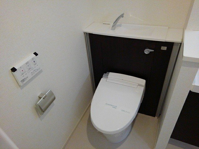 エルブルースのトイレ
