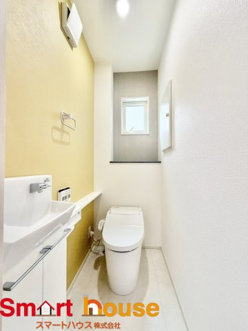 相模原市中央区田名　モデルハウス物件の浴室|賃貸にはない、1坪タイプのバスルーム。ゆったり足が伸ばせるので、毎日の疲れを癒やすバスタイムを実現。ご家族みんなでも入れますね♪浴室換気乾燥暖房機付きで浴室内干しも可能！
