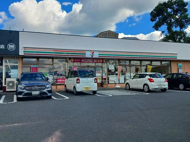 オーリュー下三緒の周辺|セブンイレブンまで350m