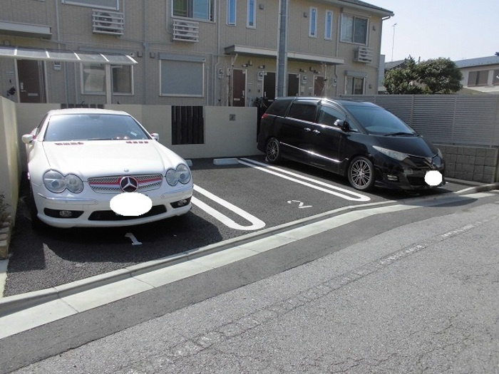 プレシャス・ハートランド西小松川Ⅱ　B棟の駐車場