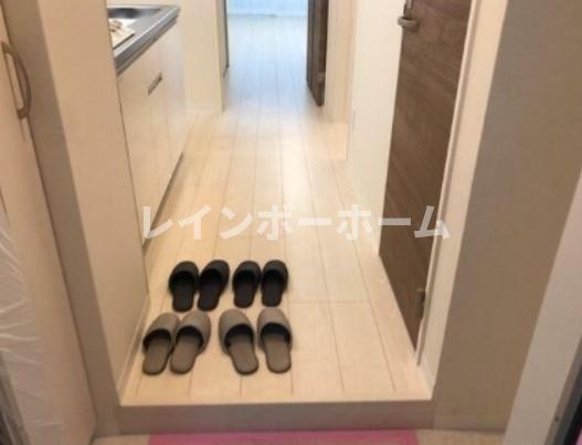 ヴェルデの玄関|同物件別号室参考写真です。