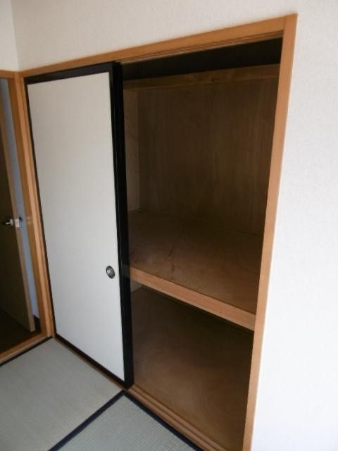 メゾン・オーガストの収納