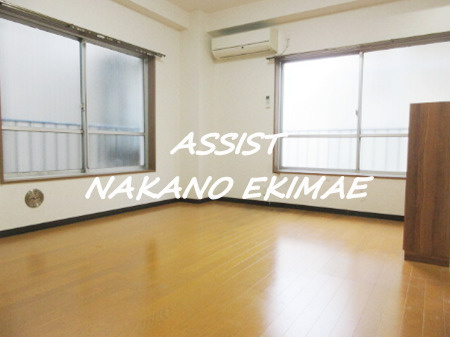朝日屋ビルの居間・リビング