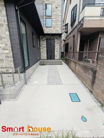 相模原市南区豊町　新築1棟！の駐車場