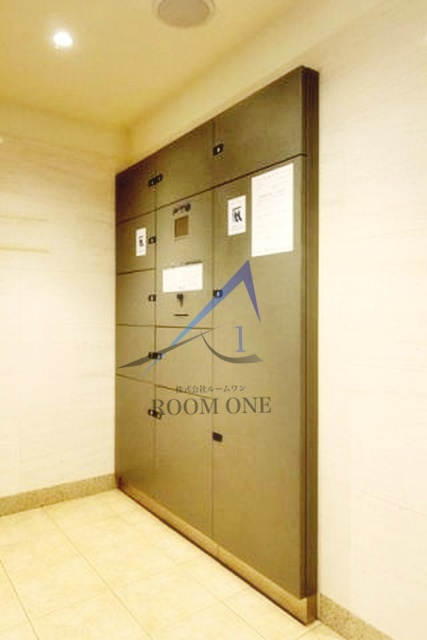 Casa Splendido Toranomon Estのその他共用部分|宅配ボックスです。