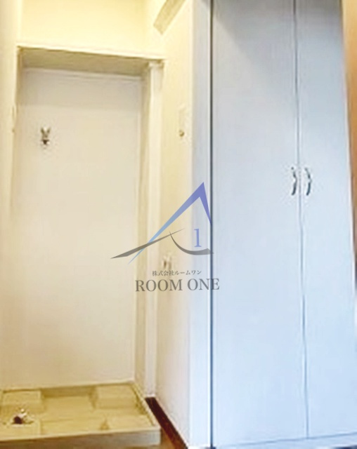 Casa Splendido Toranomon Estの設備|洗濯機置き場です。