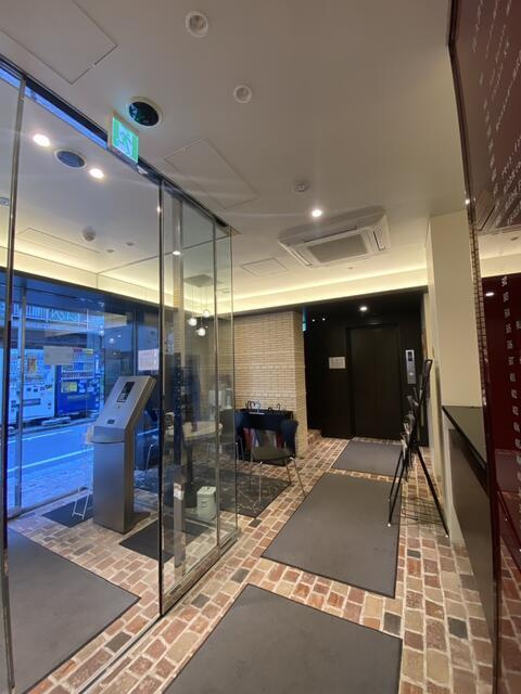 ＩＬＡ渋谷美竹ビルのエントランス| 