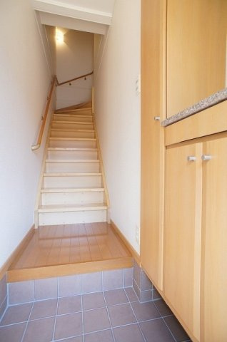 イストワールⅡの玄関|明るい玄関です