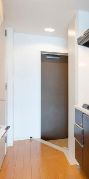S-FORT船橋本町の玄関