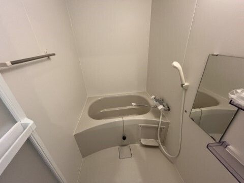 ジーメゾン春日部豊町の浴室