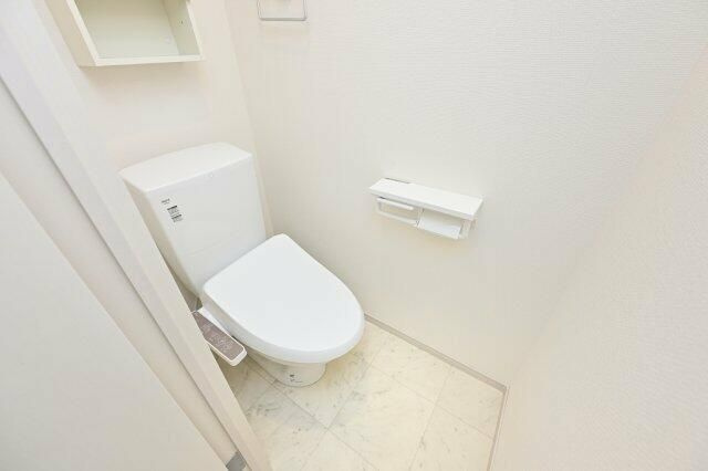 LEVICIA BLDG.Ⅲのトイレ|コンパクトで使いやすいトイレです