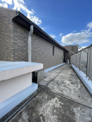 ジュネーゼ方南町 のバルコニー
