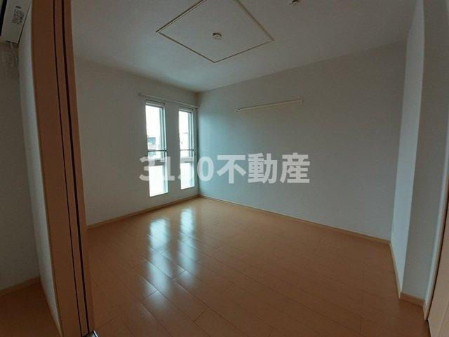 柳風荘の内装|明るい色調の室内です