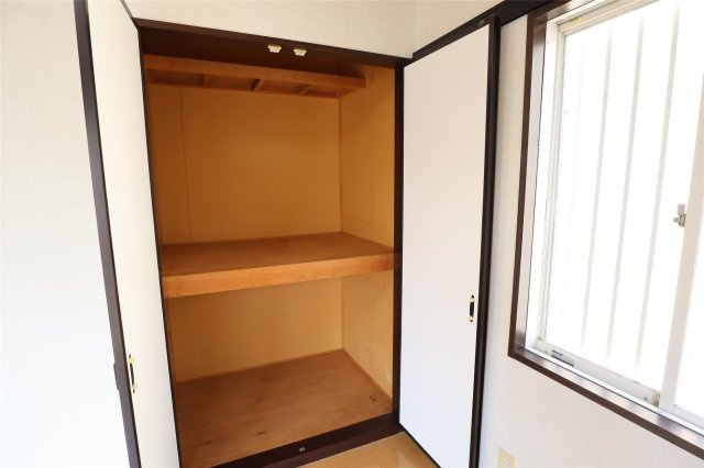 フレグランスＴａｎａｋａの収納