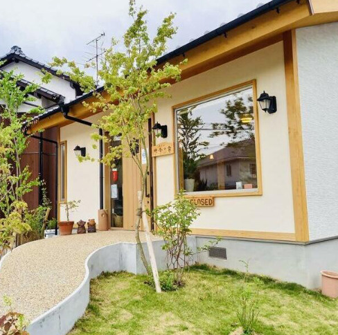 福津市宮司５丁目店舗の外観