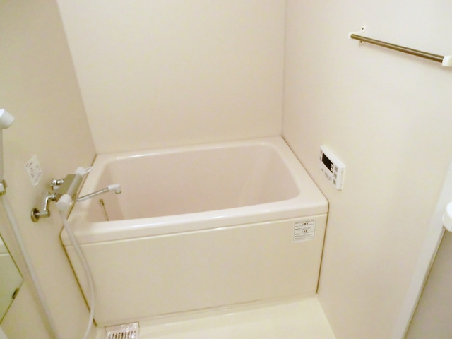 Ｌａ　Ｋｏｎｔｅｓｓａの浴室|バス・トイレ別です