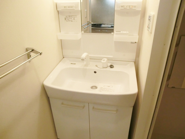 Ｌａ　Ｋｏｎｔｅｓｓａの洗面所|シャワー水栓です