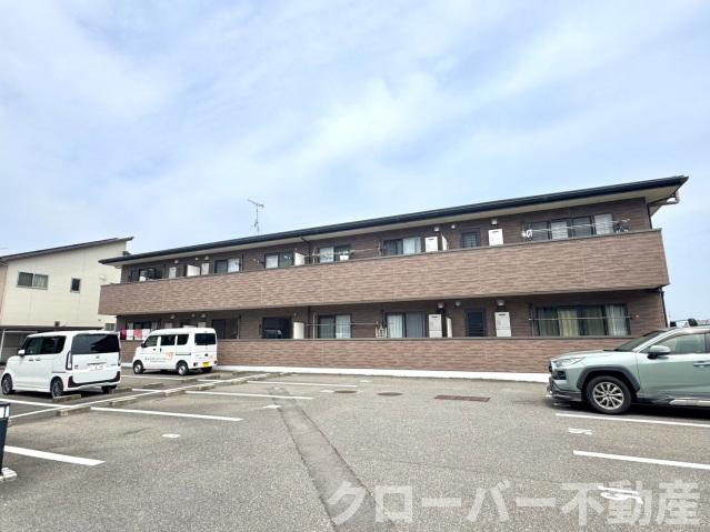 フォブール中村