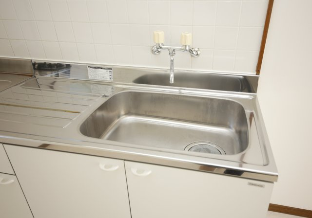 コーポαのキッチン|別部屋同間取りのお写真となります。参考にご覧くださいませ。