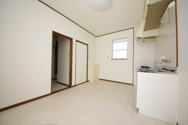 コーポαの内装|別部屋同間取りのお写真となります。参考にご覧くださいませ。