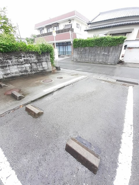 コーポアジュレの駐車場|駐車場