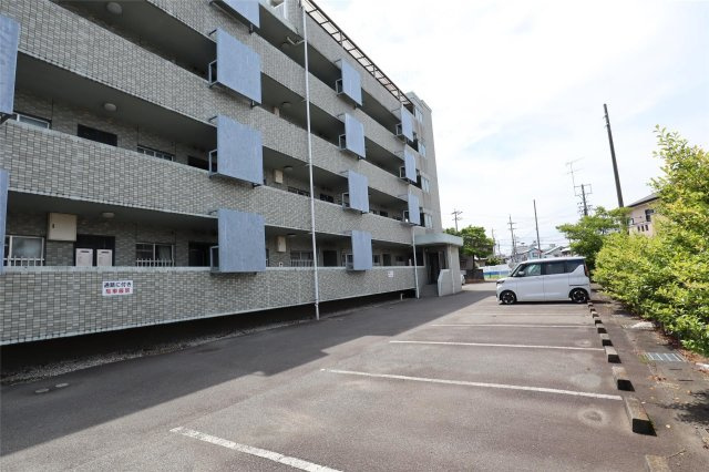 ふるさとの駐車場