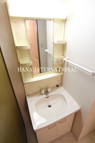 ARAKISS PLAZAの独立洗面台