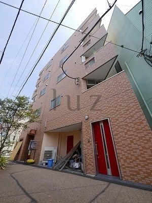アルムソエダビル