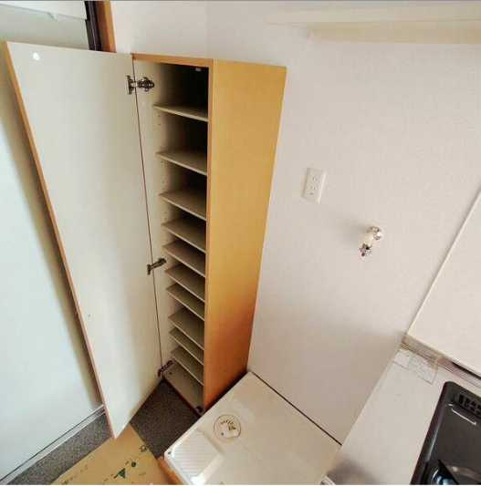 アルムソエダビルの玄関
