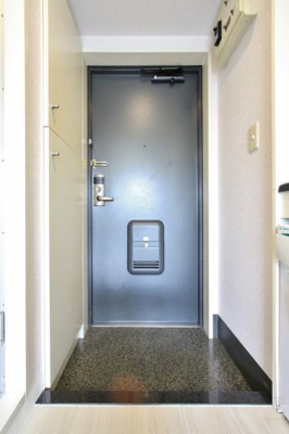 【玄関】 | シャトレー舞浜 | 同物件・別部屋（参考写真）