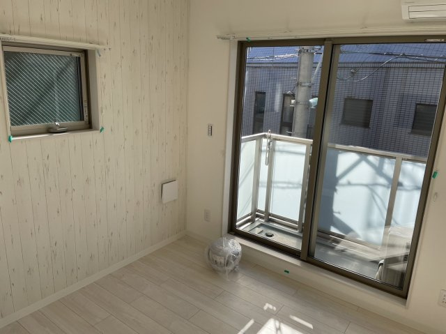 グランシルク小山台の洋室