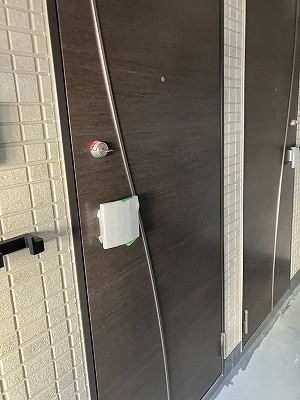 グランシルク小山台の玄関