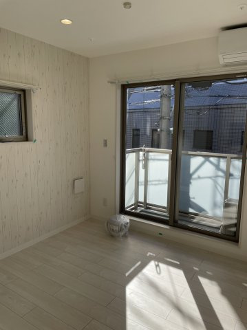グランシルク小山台の洋室