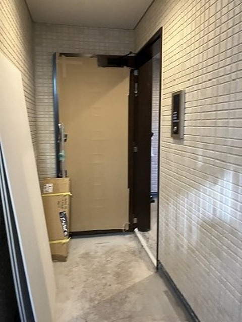 グランシルク小山台のエントランス
