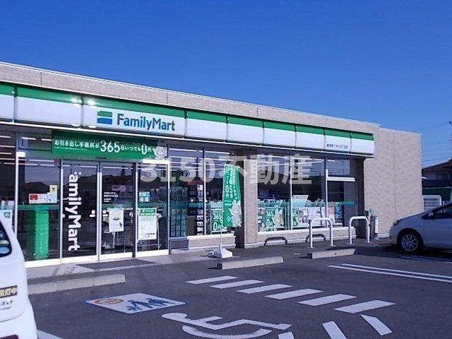オー・ルージュ　Ⅱの周辺|ファミリーマート南鶉5丁目店まで450m