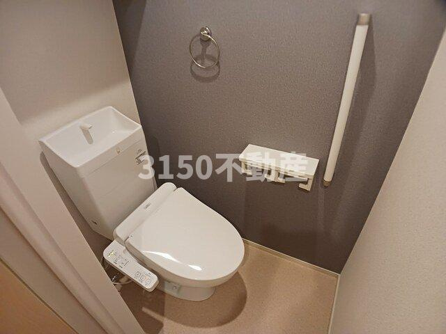 オー・ルージュ　Ⅱのトイレ|ゆったりとした空間のトイレです
