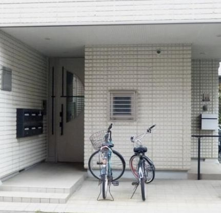 フェリーチェ（日本堤）のエントランス|建物の内部です
