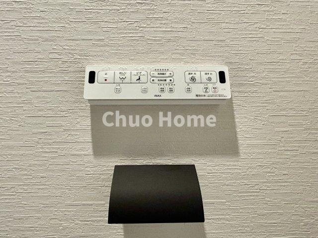 パークステージ綾瀬の内装|【ウォシュレット】清潔に使いたいお手洗いには最適な設備です。もちろんウォームレットも標準装備です。